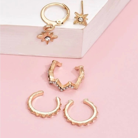GOLD 3/$30 5pc Star Rhinestone Ear Cuff Earrings - Picture 2 of 3